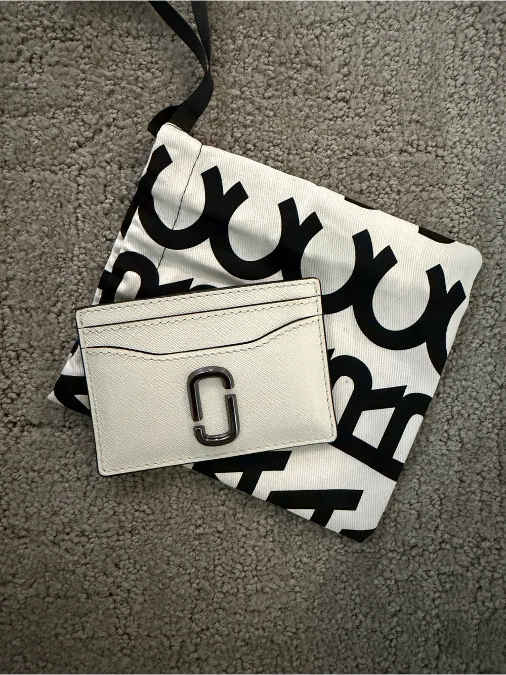 Marc Jacobs White & Black Leather Card Case with Double J Hardware